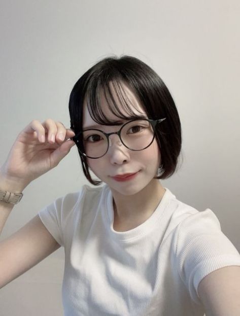 かけていることを忘れるほど軽い高機能ボストン