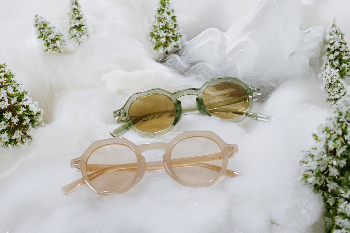 サンバーン雪山の秘密 ヴィンテージライクなクラウンパント型