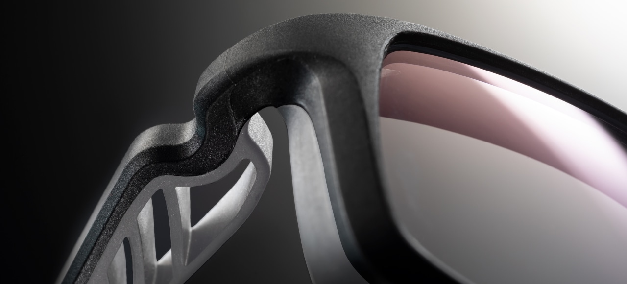 アクティブシーンにも最適な二層構造