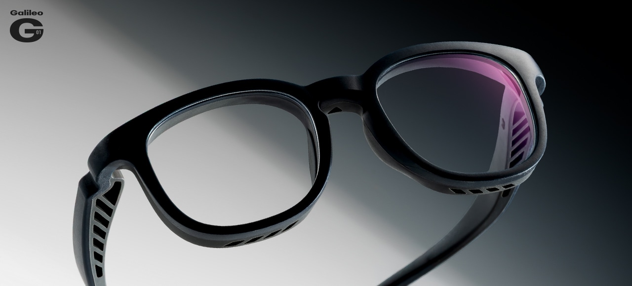 一切金属を使用しないオールラバー素材