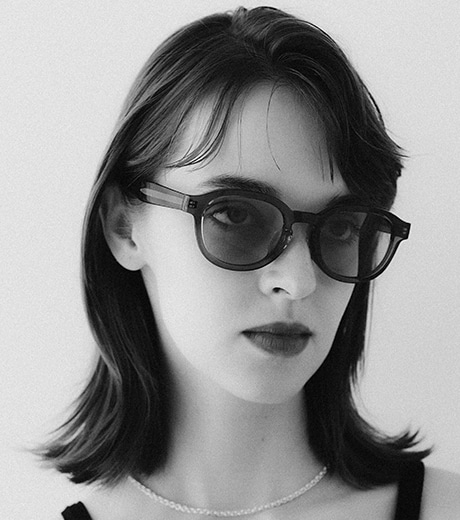 #003