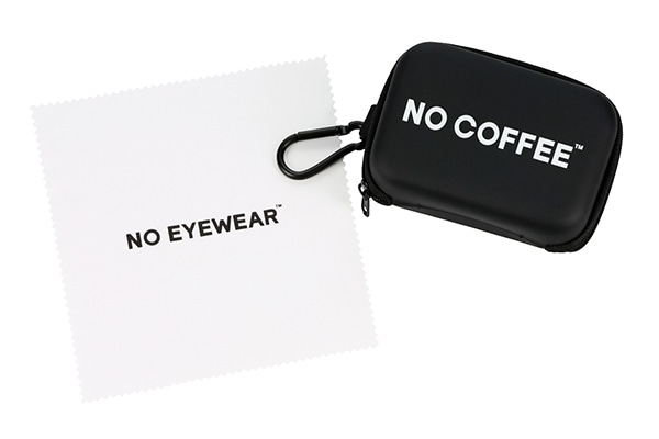 メガネケースとメガネ拭き