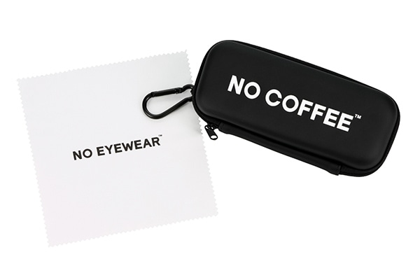 メガネケースとメガネ拭き