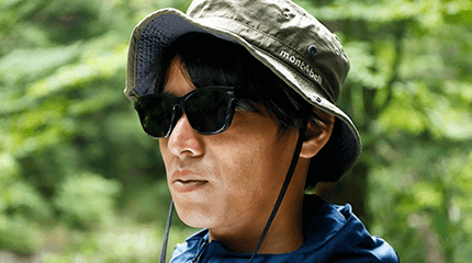 自然な見え方で疲れにくい 偏光グレーフィルター