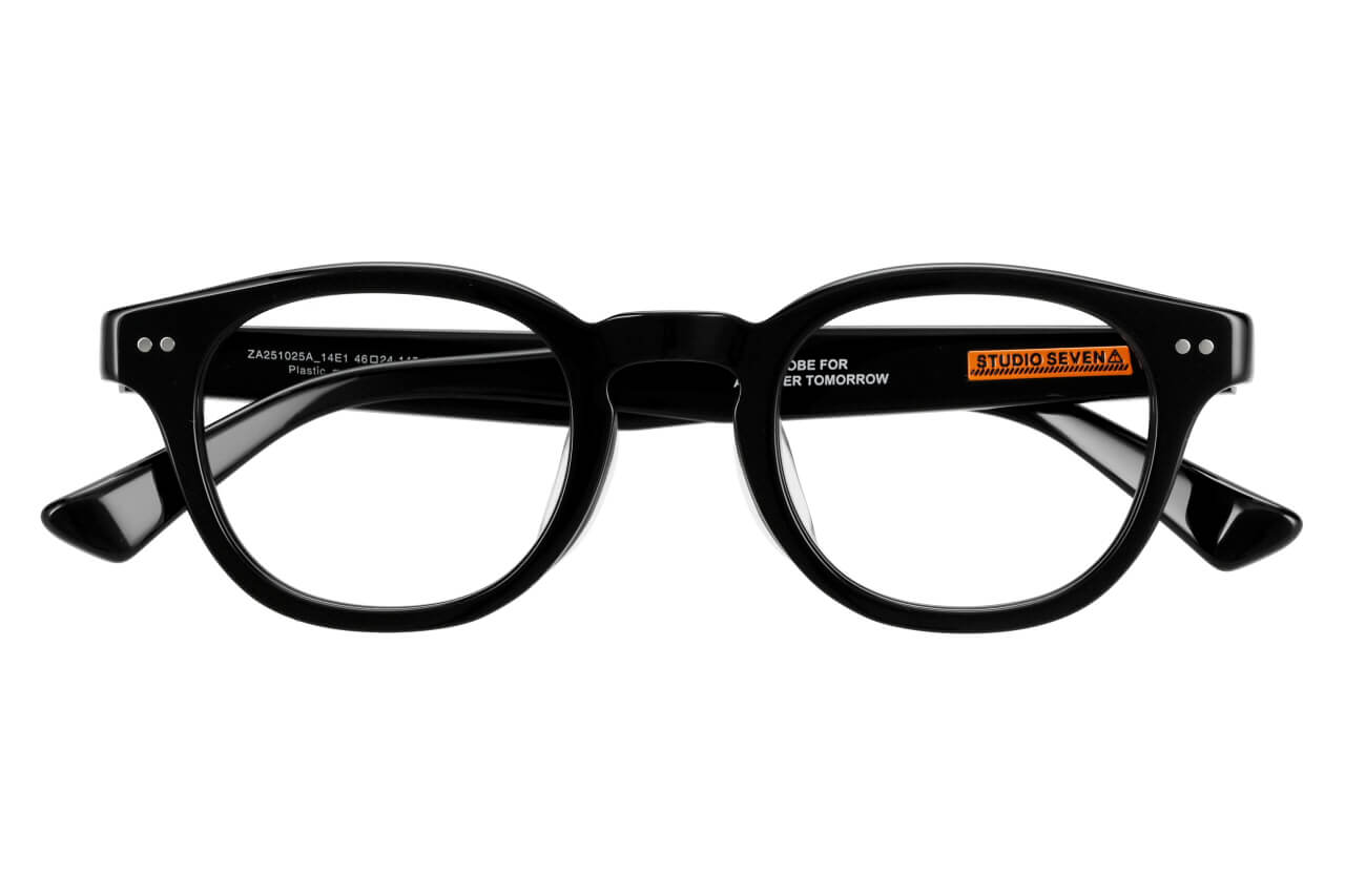 ブラック ウェリントンのメガネ