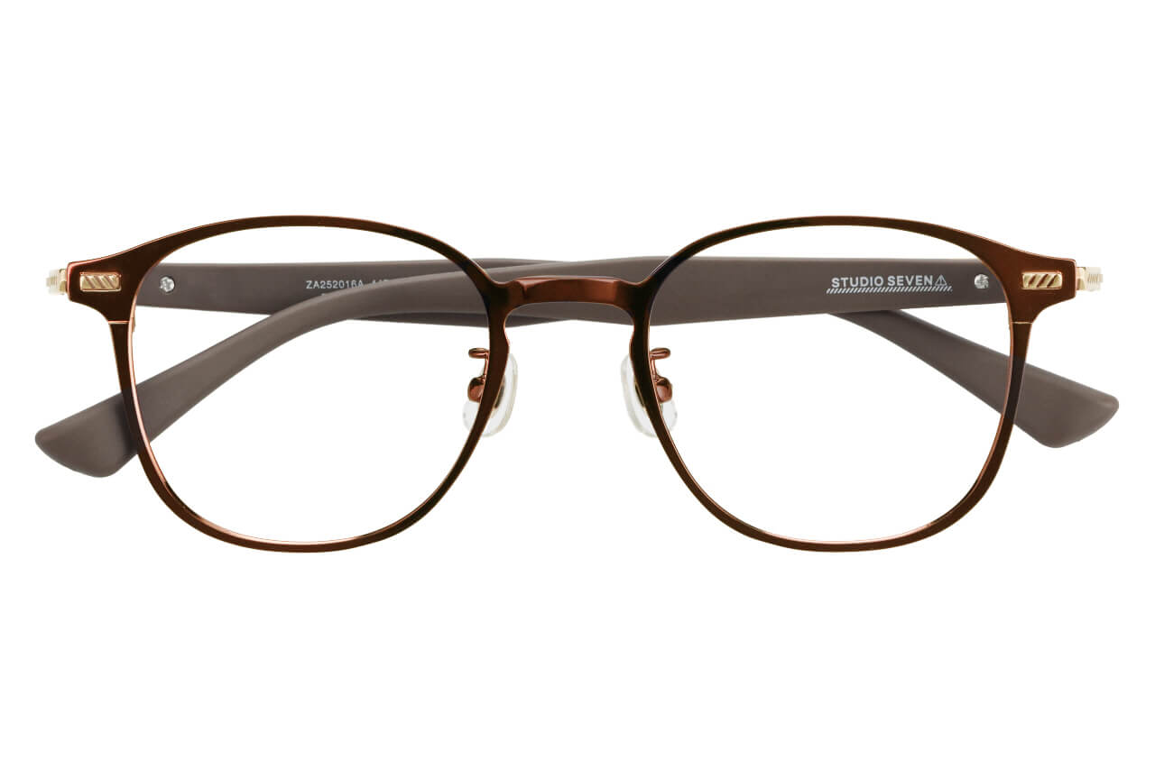 ブラウン ウェリントンのメガネ