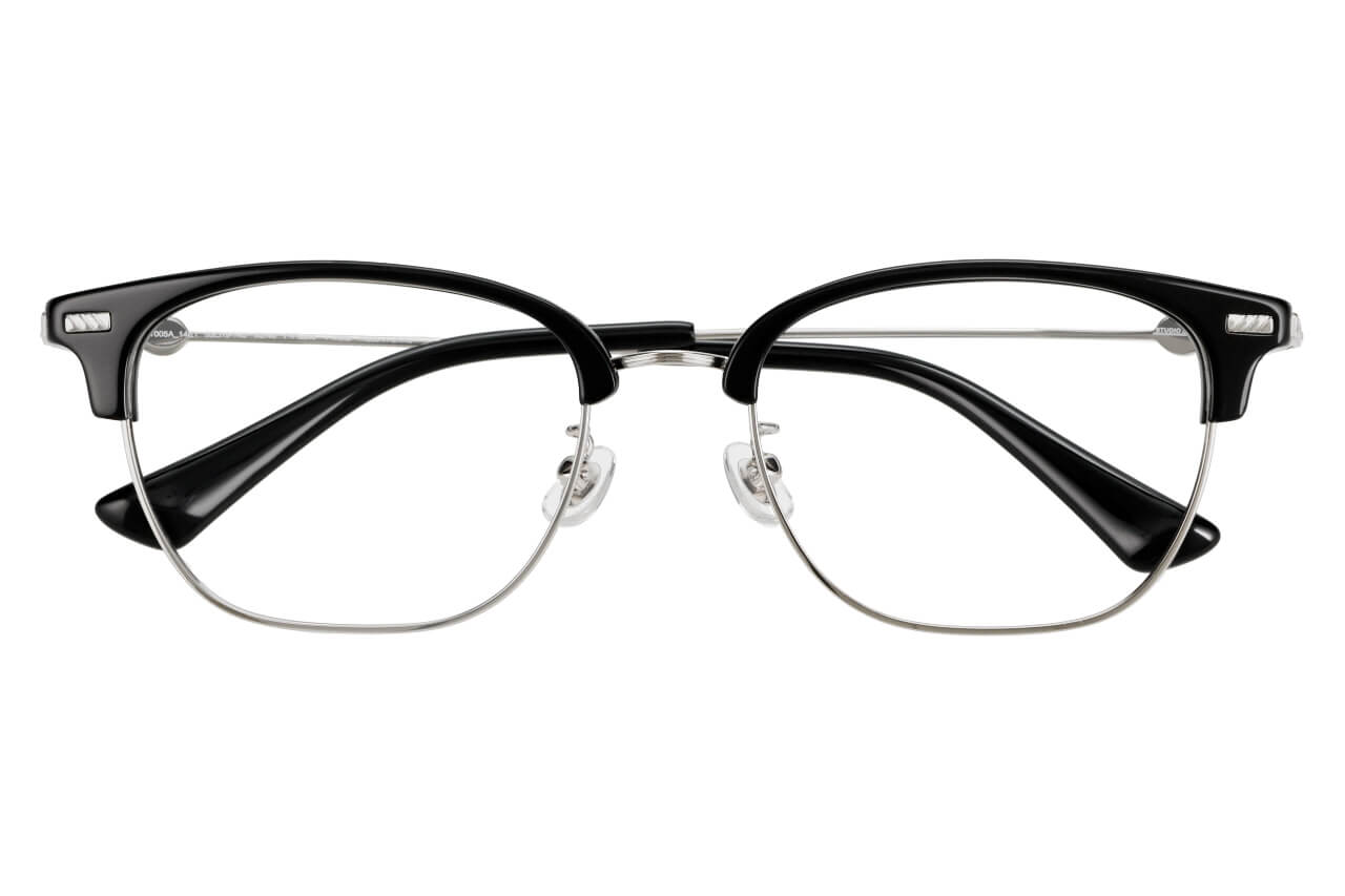 ブラック ウェリントンのメガネ