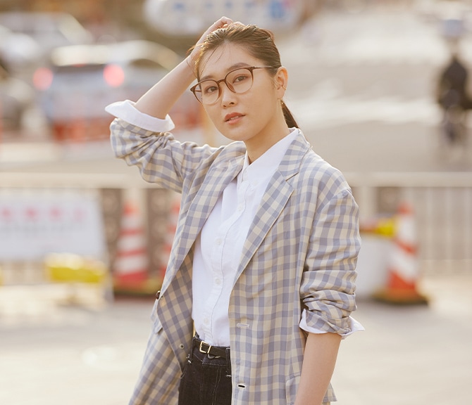 LIGHTWEIGHT FRAMES